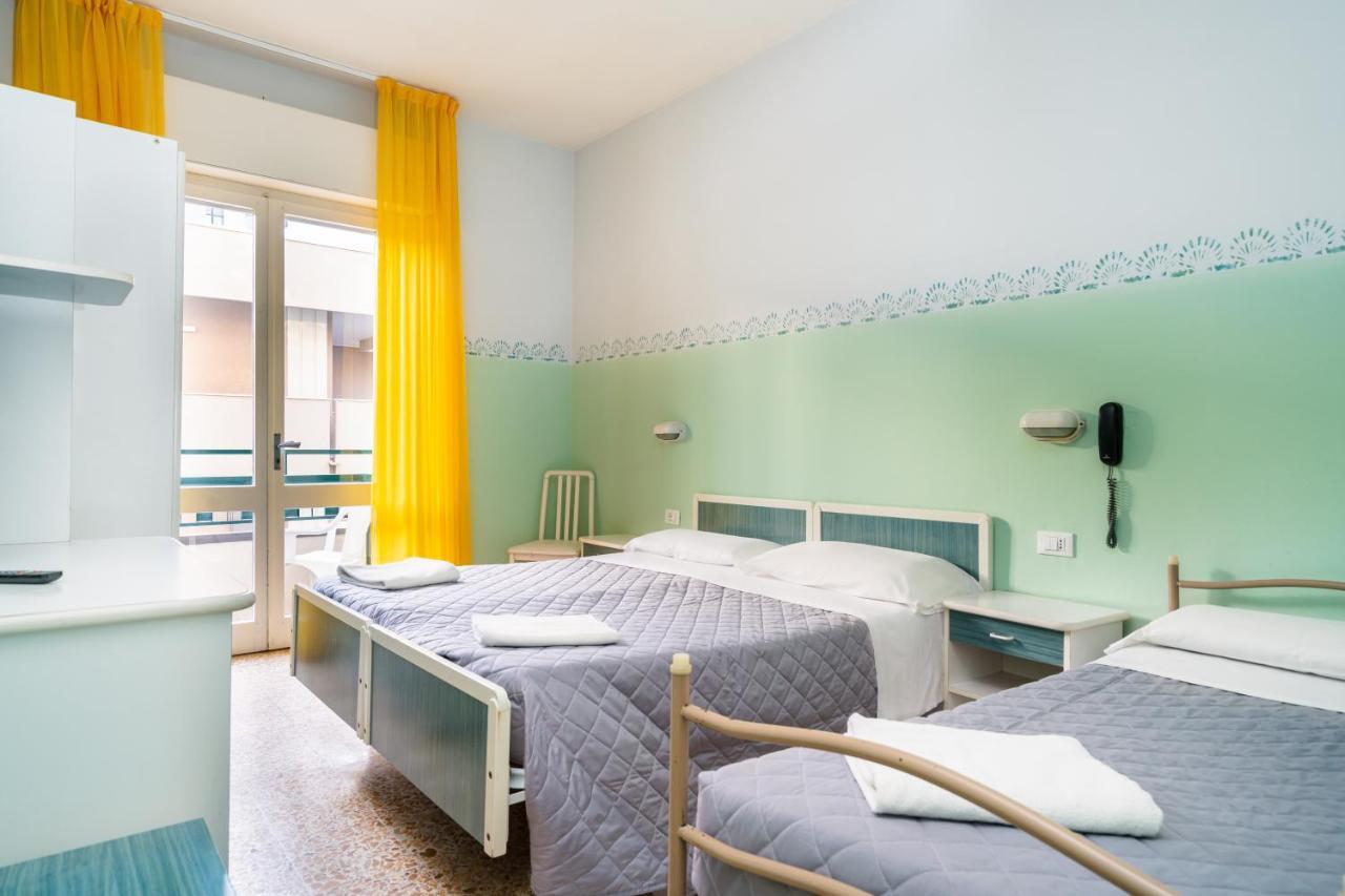 Hotel Viscount Riccione Luaran gambar