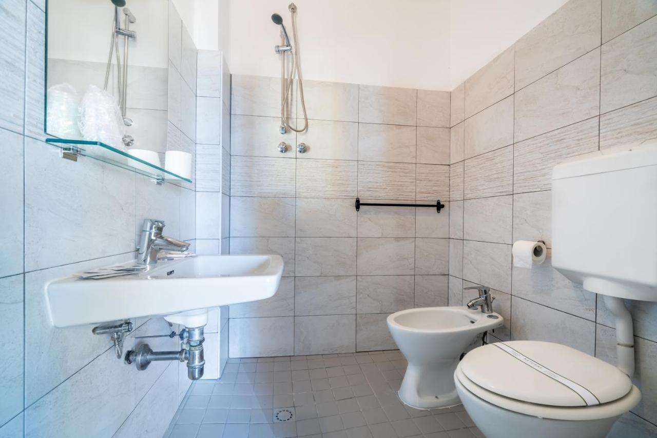 Hotel Viscount Riccione Luaran gambar